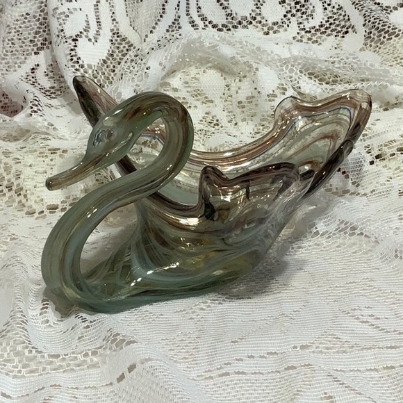 Glass Swan ~ Sooner Swag Art Glass - Picture 10 of 16